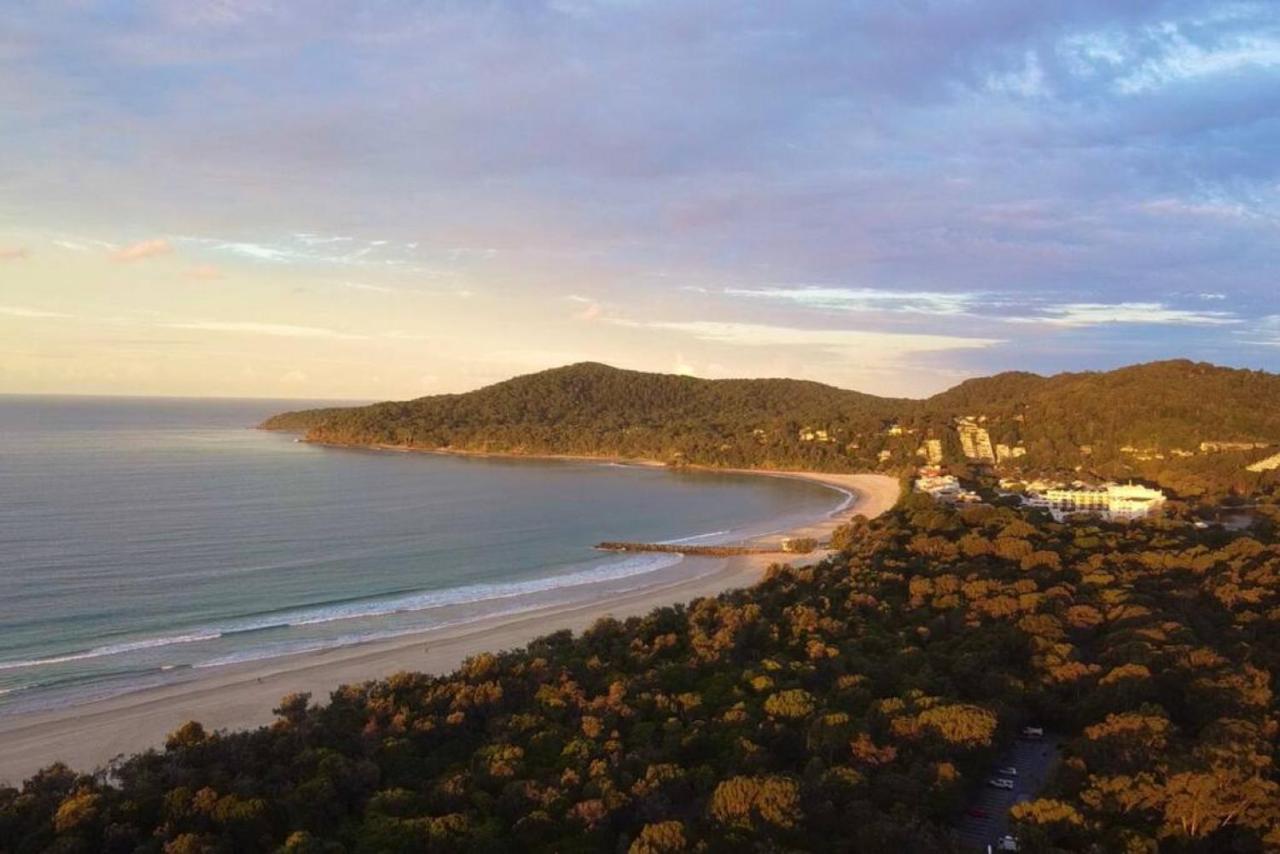 617 Hastings Street Metres To The Beach Noosa Heads Exterior photo